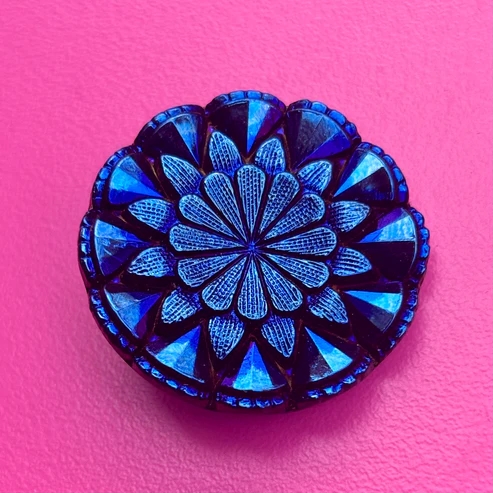 VICTORIA KNAP 26 MM fra FineDetail